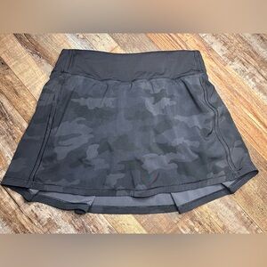 Lululemon Women's Black and Grey Camo Skirt